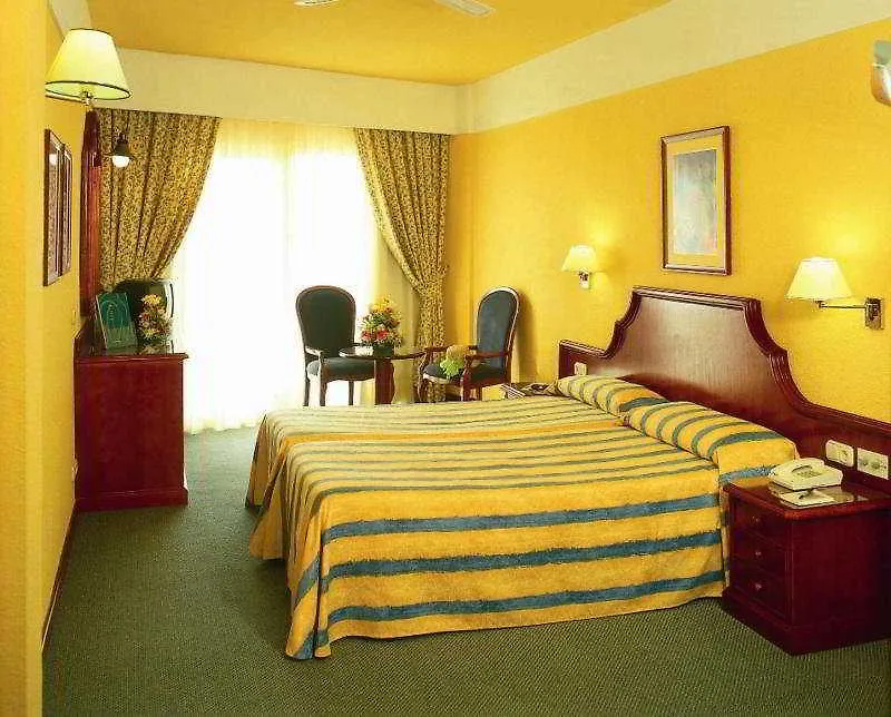 Riu Costa Del Sol Hotel Torremolinos 4*,
