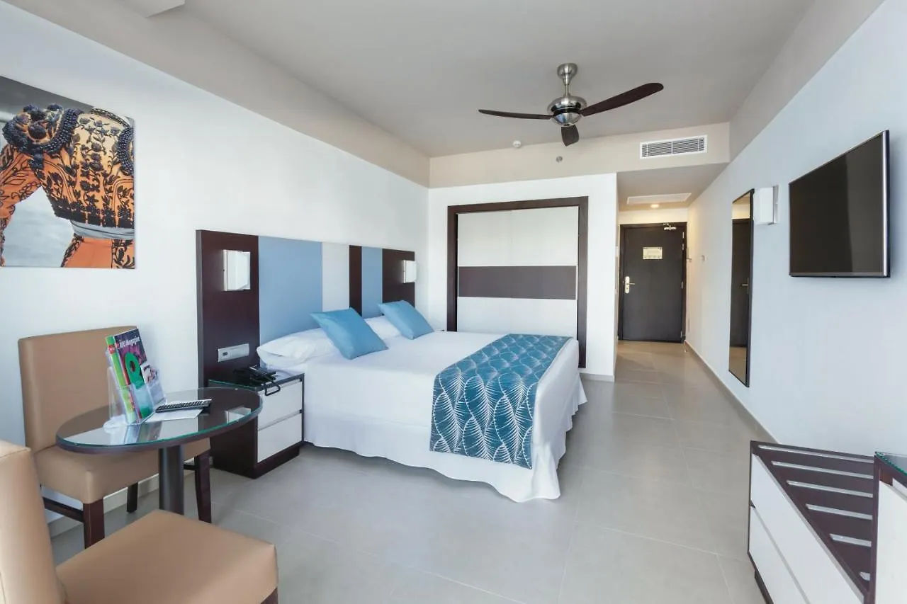 מלון טורמולינוס Riu Costa Del Sol